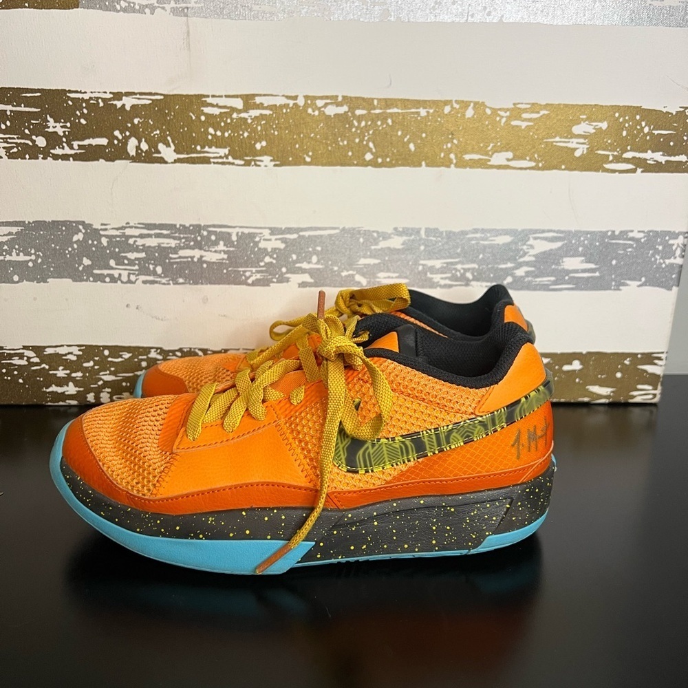 Nike Ja Morant “Bright Mandarín”